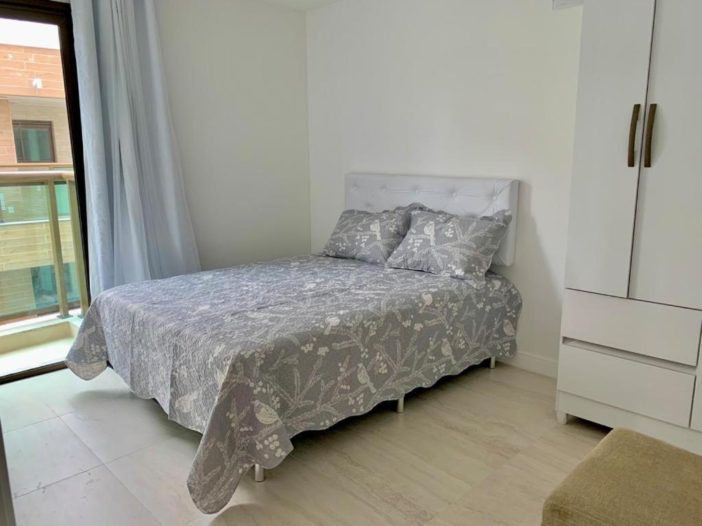 Apartamento Praia Dos Anjos 2 Vagas De Garagem E Ar-Condicionado อาร์ไฮยัล โด กาโบ ภายนอก รูปภาพ