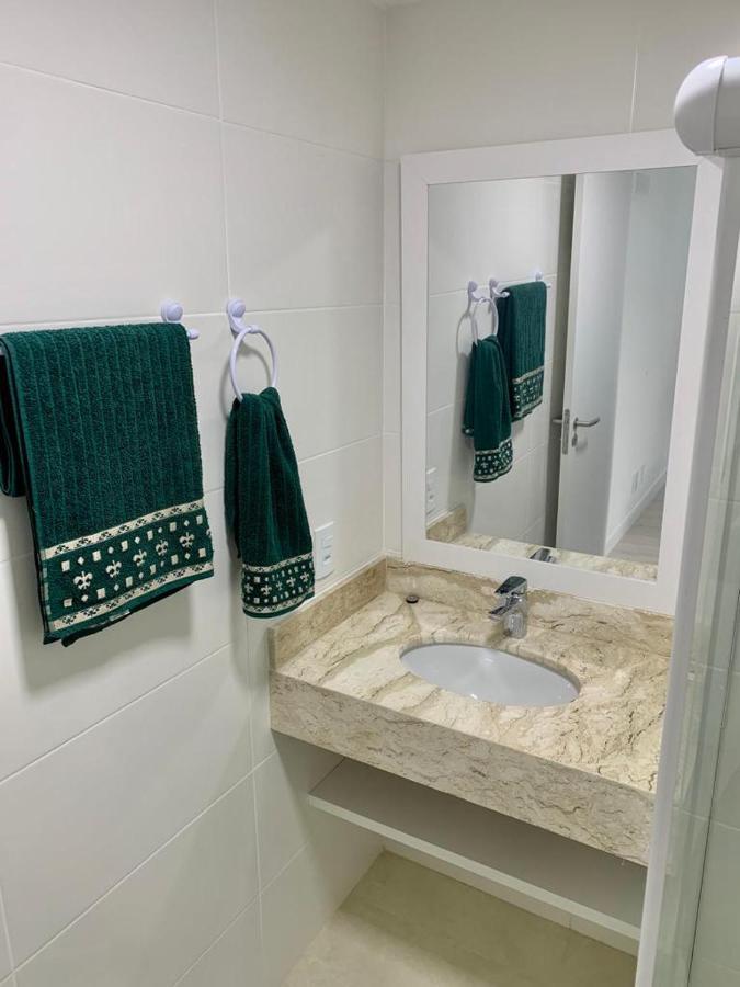 Apartamento Praia Dos Anjos 2 Vagas De Garagem E Ar-Condicionado อาร์ไฮยัล โด กาโบ ภายนอก รูปภาพ